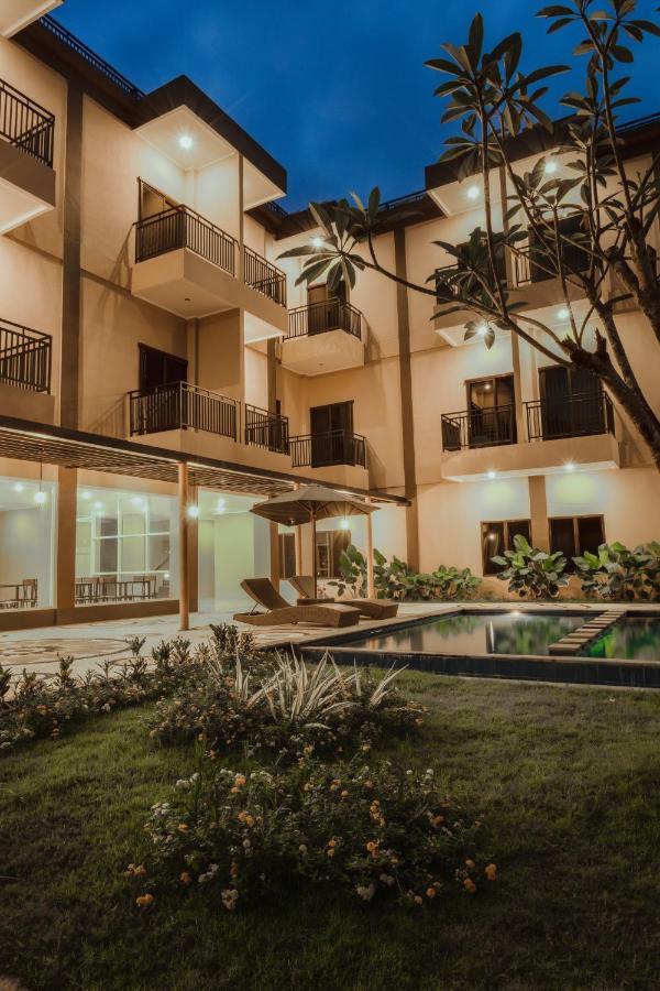 Panfila Hotel Kuta  エクステリア 写真