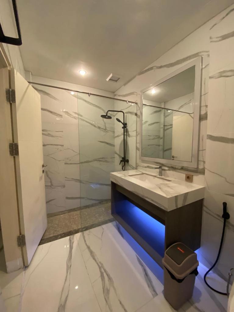 Panfila Hotel Kuta  エクステリア 写真